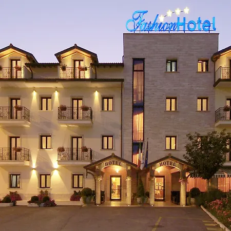 Fashion Hotel-2
